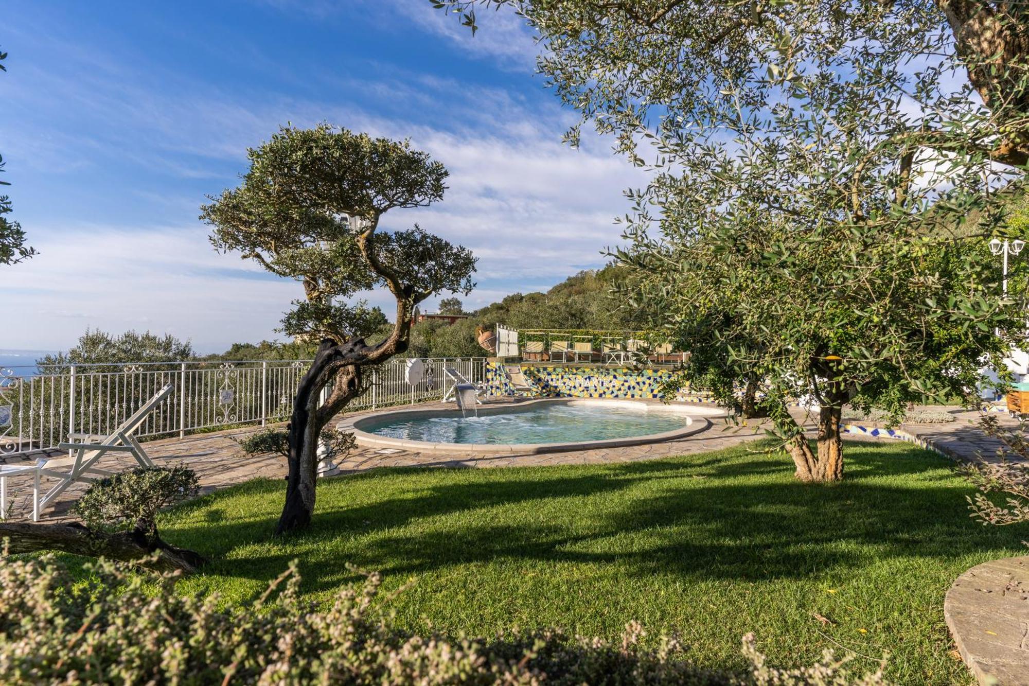 Villa Marika - Private Heated Pool มัสซาลูเบรนเซ ภายนอก รูปภาพ