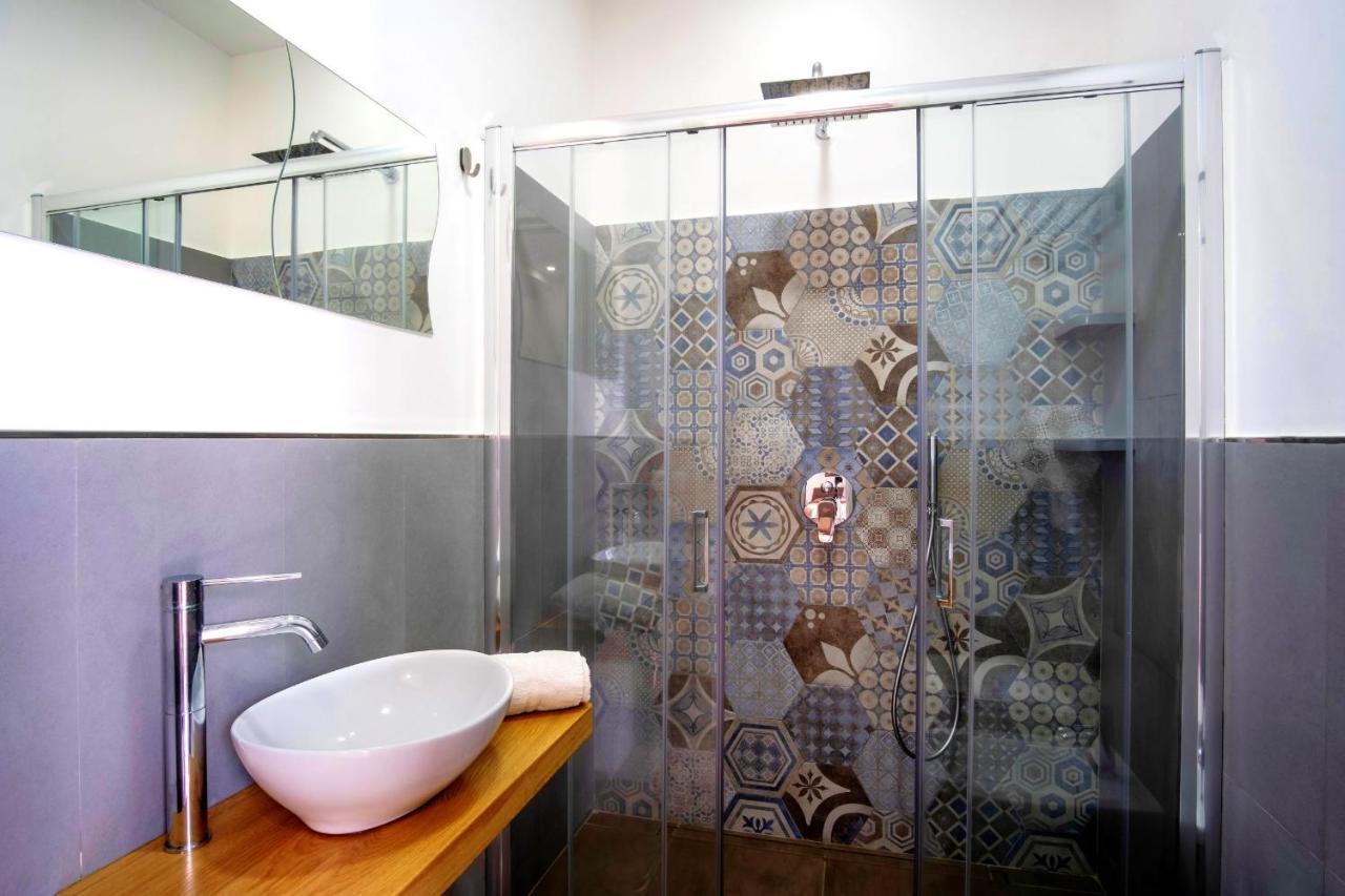 Villa Marika - Private Heated Pool มัสซาลูเบรนเซ ภายนอก รูปภาพ