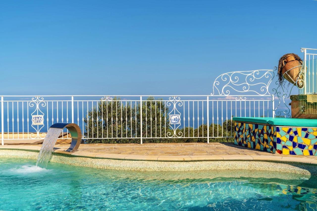 Villa Marika - Private Heated Pool มัสซาลูเบรนเซ ภายนอก รูปภาพ